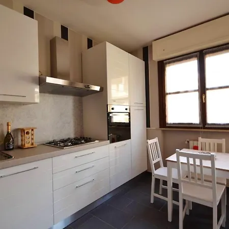 Spacious In With Terrace And Garden *