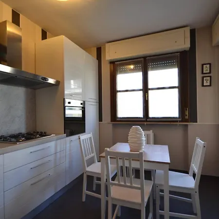 Lejlighed Spacious In With Terrace And Garden