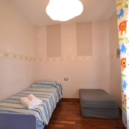 Lejlighed Spacious In With Terrace And Garden