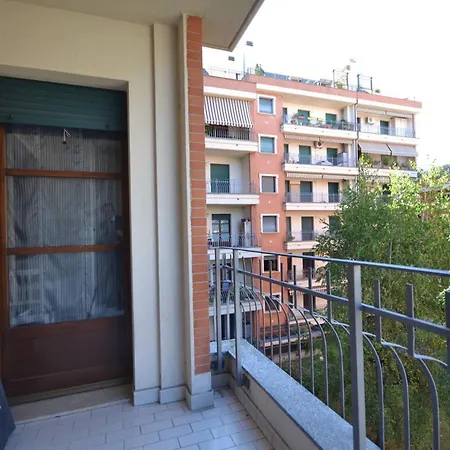 Spacious In With Terrace And Garden
