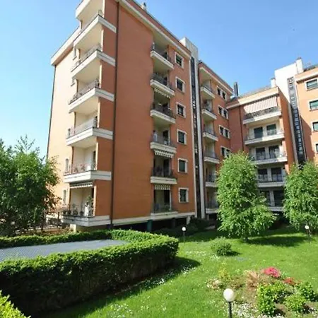 Lejlighed Spacious In With Terrace And Garden *