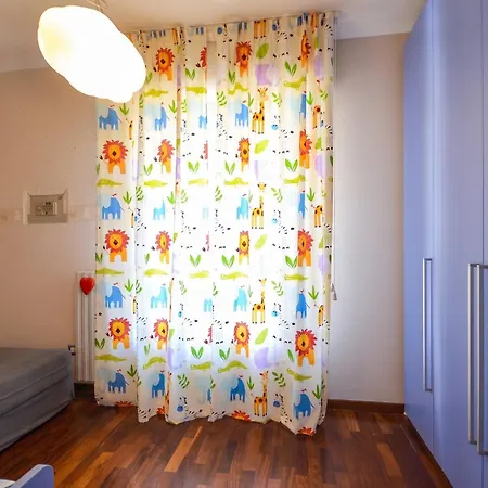 Lejlighed Spacious In With Terrace And Garden Vercelli