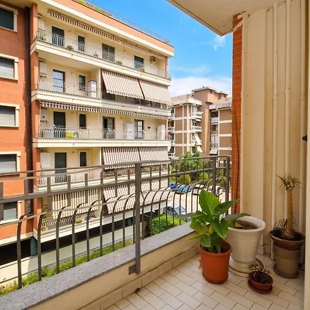 Spacious In With Terrace And Garden Appartamento Vercelli