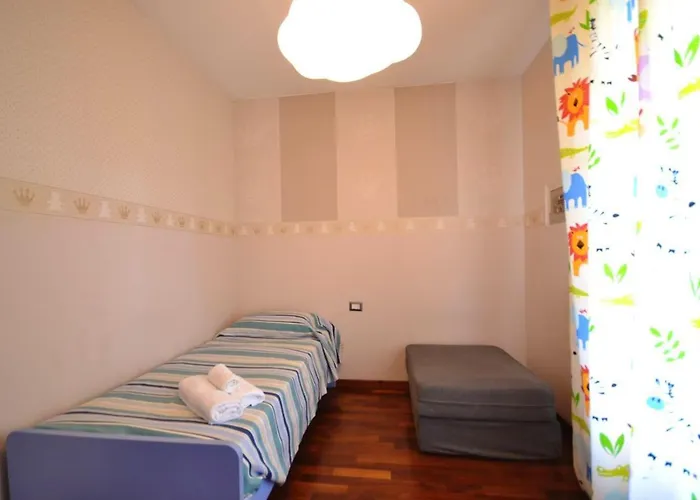Spacious In With Terrace And Garden